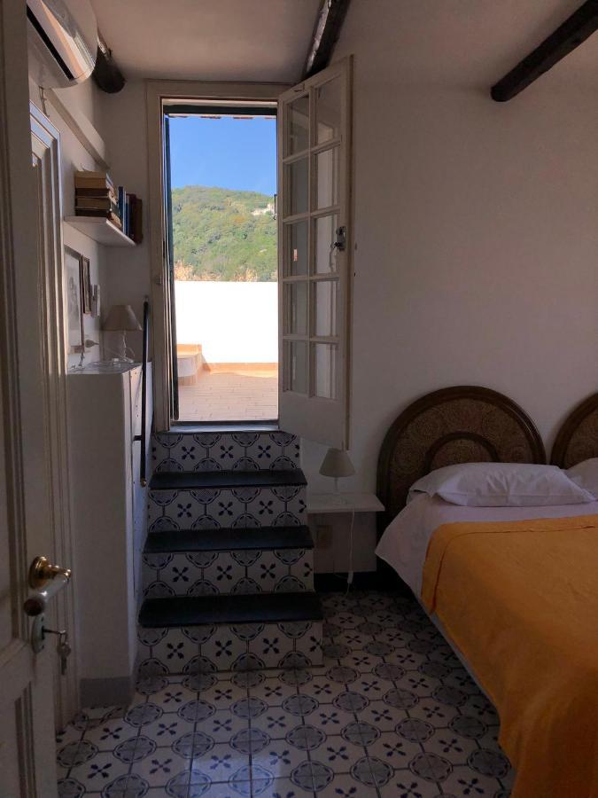 Il Vecchio E Il Mare Bed & Breakfast Gaeta Eksteriør bilde