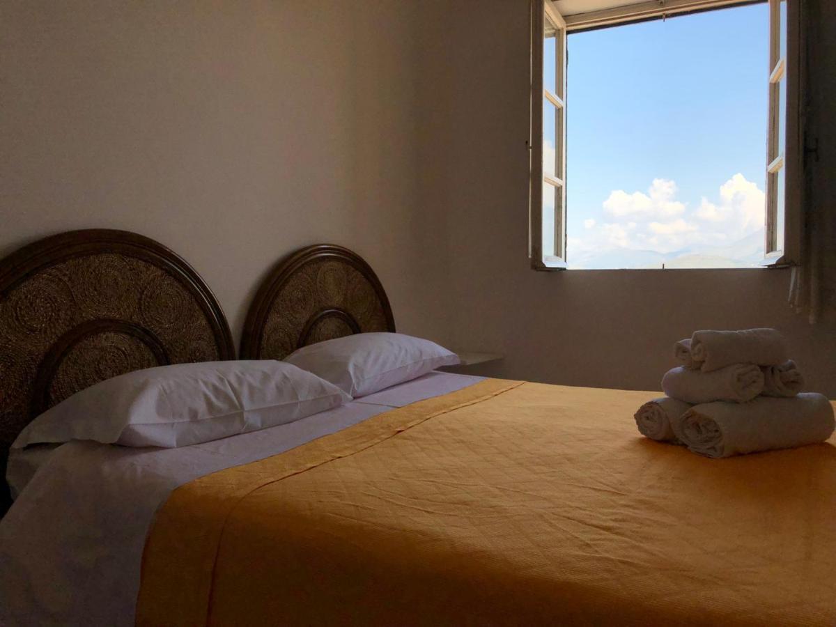 Il Vecchio E Il Mare Bed & Breakfast Gaeta Eksteriør bilde